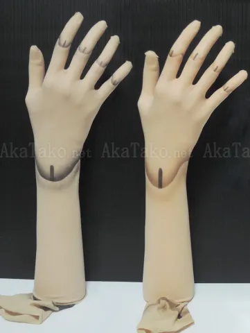 Koh Ueno Ball Jointed Doll Gloves - black or brown